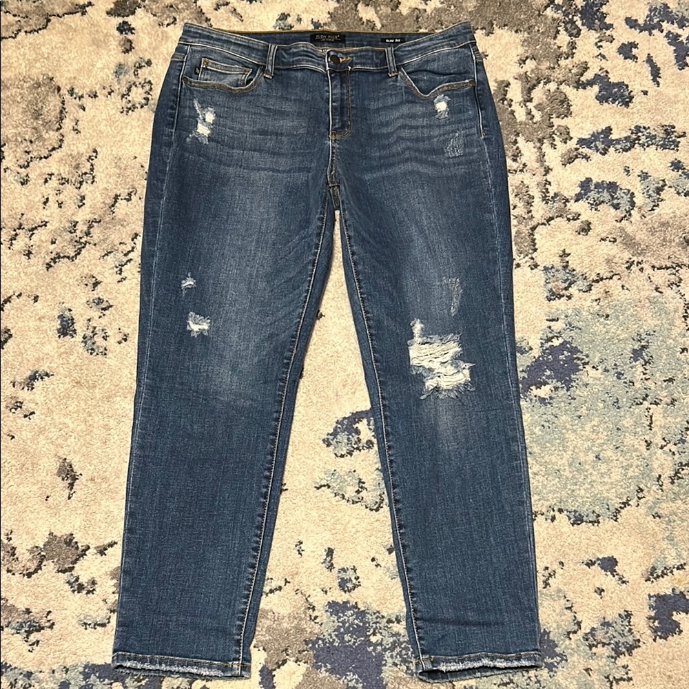 Women's Distressed Judy Blue Jeans Size 15/32